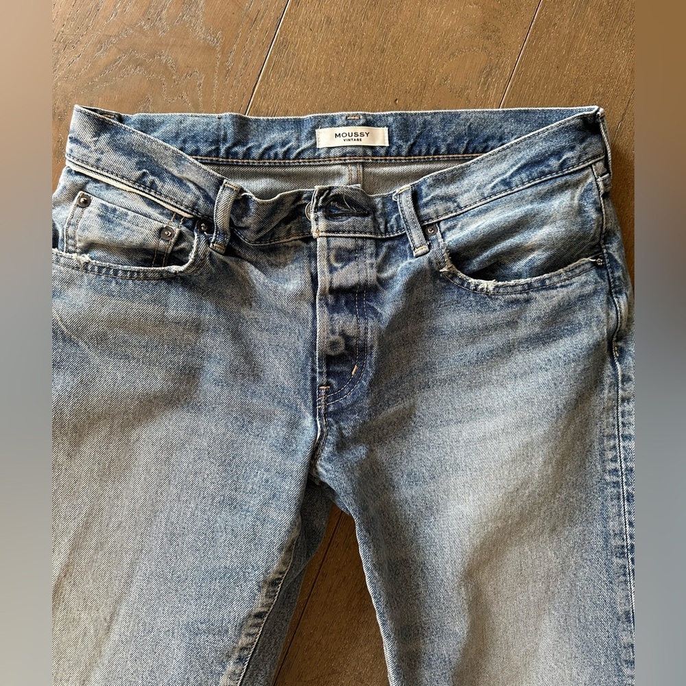 Moussy Vintage Straight Leg Women's Jeans - Picture 3 of 13